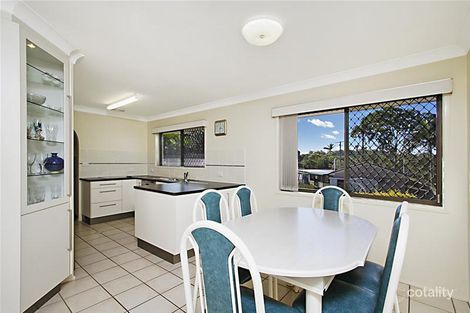 26 Knightsbridge Cres, Rochedale South, QLD 4123