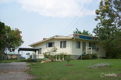 17 Squire St, Tin Can Bay, QLD 4580