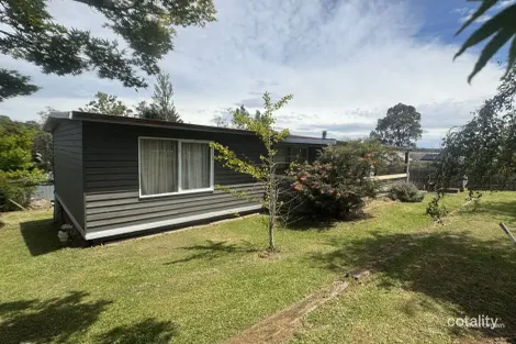 44 English St, Seville, VIC 3139