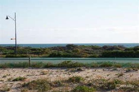 Property photo of 21 Turtles Bend Secret Harbour WA 6173