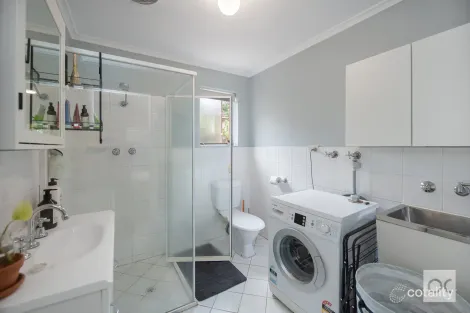 Property photo of 2/1A Hartland Avenue Black Forest SA 5035