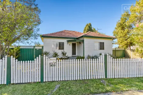 1 Duff Pde, East Corrimal, NSW 2518