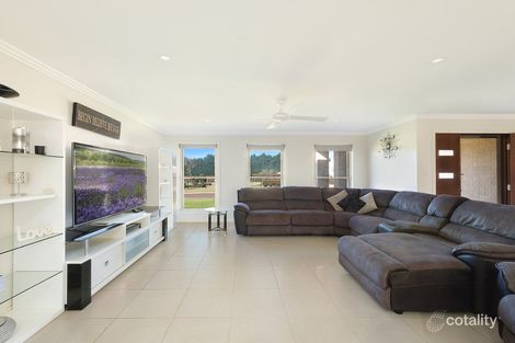 Property photo of 13 Jacquelyn Street Highfields QLD 4352