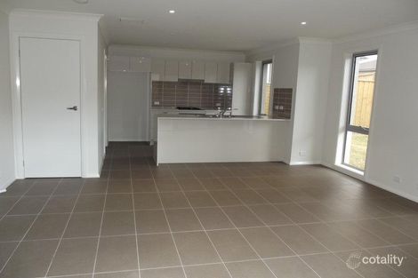 Property photo of 12 Britannia Drive Glenfield NSW 2167