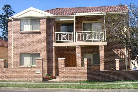 17 Waterloo Rd, Greenacre, NSW 2190