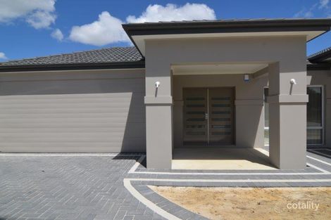 54 Manning Rd, Wilson, WA 6107