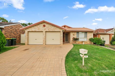 Property photo of 5 Burdekin Court Wattle Grove NSW 2173