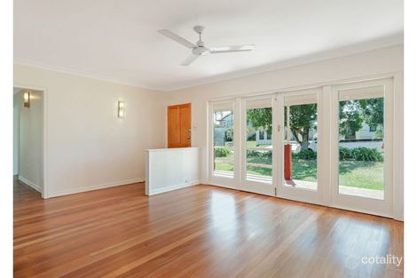 Property photo of 4 Gresford Street Chermside West QLD 4032