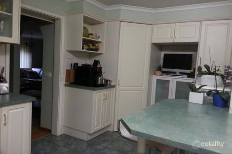 Property photo of 995 High Street Road Glen Waverley VIC 3150