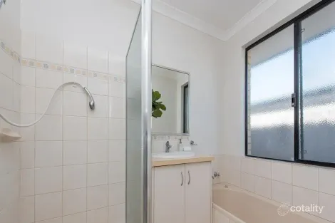Property photo of 9 Yorlor Way Quinns Rocks WA 6030