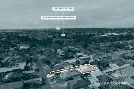 Property photo of 2/9 Vaina Street Werribee VIC 3030