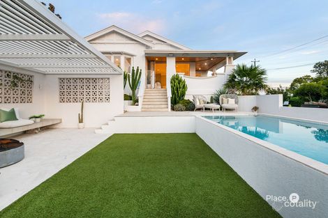 Property photo of 25 Curd Street Greenslopes QLD 4120