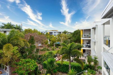 Property photo of 333/66 Sickle Avenue Hope Island QLD 4212