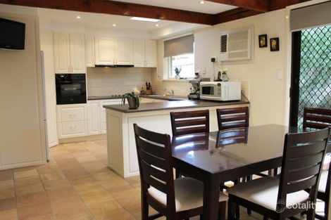 Property photo of 7 Bernborough Place Mill Park VIC 3082