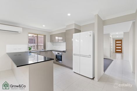 Property photo of 46 Marshall Circuit Coomera QLD 4209