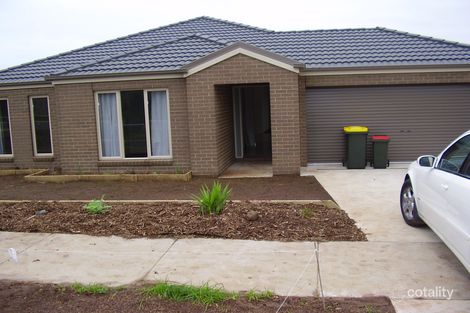 Property photo of 43 Dennington Rise Dennington VIC 3280