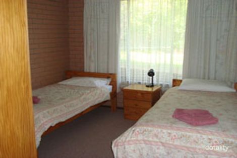 Property photo of 2/32A Bruce Street Mallacoota VIC 3892