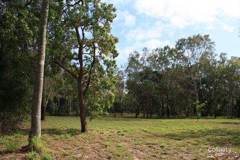 124 Malvern Dr, Moore Park Beach, QLD 4670