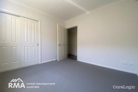 Property photo of 1/34 Bridlepath Drive Truganina VIC 3029