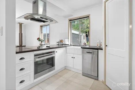 Property photo of 272 Robinson Road Mount Mee QLD 4521