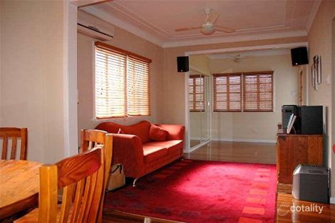 Property photo of 256 Rode Road Wavell Heights QLD 4012