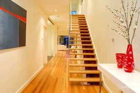 Property photo of 9 Tuxen Court Brighton East VIC 3187