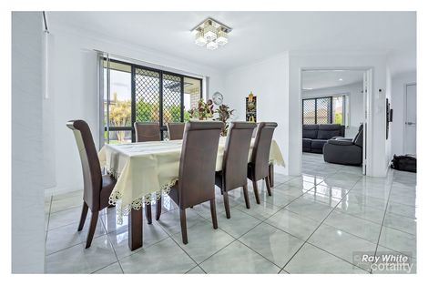 Property photo of 12 Mistletoe Avenue Norman Gardens QLD 4701