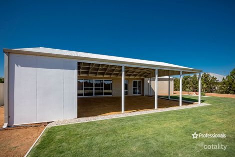 Property photo of 439 Alexander Drive Glenfield WA 6532