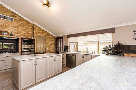 Property photo of 7 Tasman Place Waikiki WA 6169
