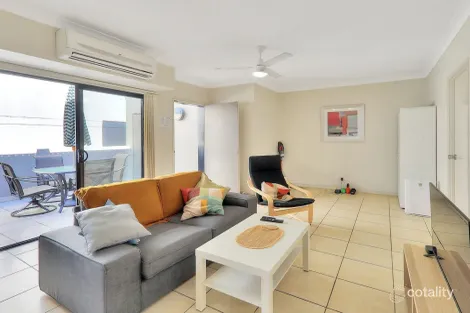 Property photo of 57/1848 Logan Road Upper Mount Gravatt QLD 4122