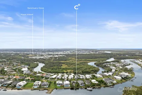 Property photo of 46 Serenity Boulevard Helensvale QLD 4212