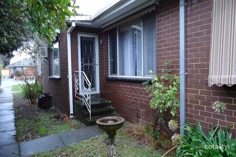 Property photo of 2/98 Willesden Road Hughesdale VIC 3166