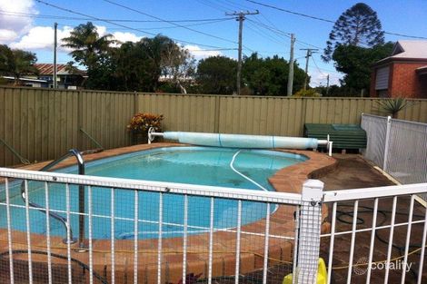 Property photo of 25 Bellevue Parade Lota QLD 4179