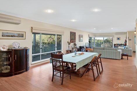 Property photo of 4 Connell Court Peppermint Grove Beach WA 6271