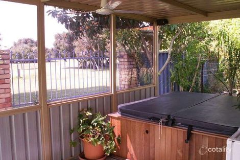 Property photo of 11 Canterbury Mews Port Kennedy WA 6172