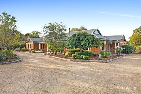 19 David Cl, Riddells Creek, VIC 3431