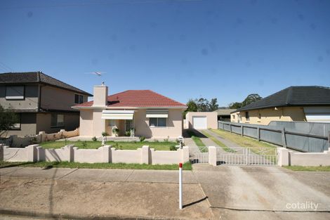 8 Hendon St, Clovelly Park, SA 5042