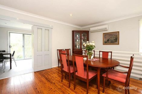 Property photo of 28 Collins Crescent Yagoona NSW 2199