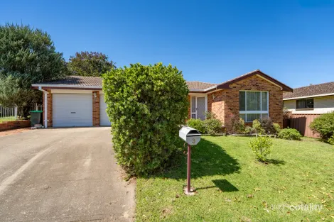 3 Anton Cl, Armidale, NSW 2350