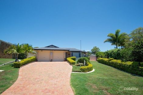 14 Salmon Pl, Sandstone Point, QLD 4511