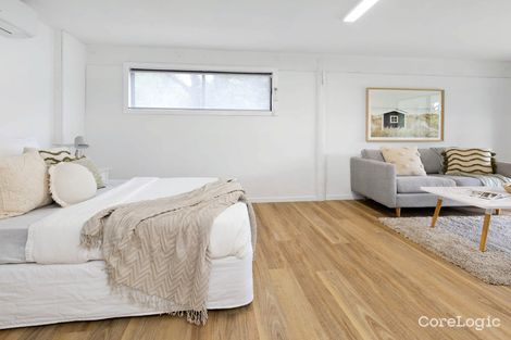 Property photo of 2 Heath Court Somers VIC 3927