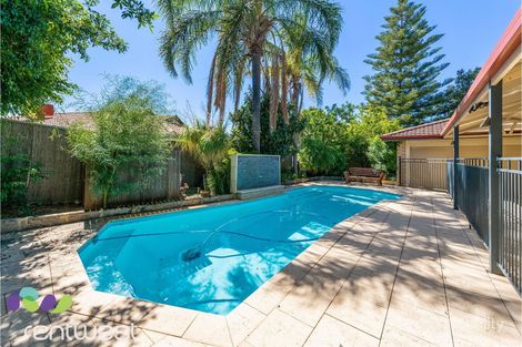 Property photo of 11 Saxon Place Bateman WA 6150
