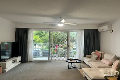 Property photo of 49/36 Australia Avenue Broadbeach QLD 4218