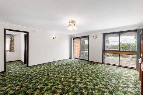 Property photo of 8 The Parkway Chirnside Park VIC 3116