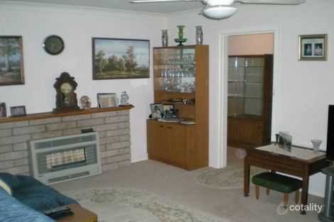 Property photo of 6 Taronga Avenue Orange NSW 2800