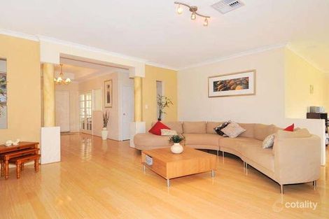 13 Muntries Pl, Halls Head, WA 6210