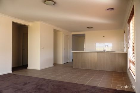 Property photo of 24 Jansar Street Point Cook VIC 3030