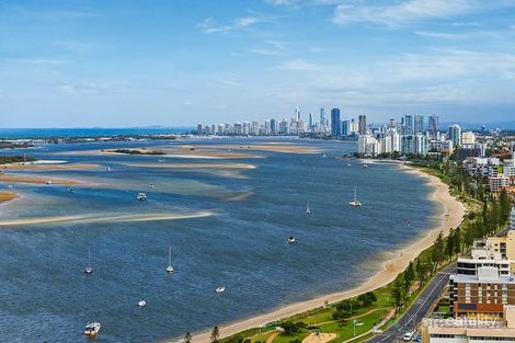 107/17 Bayview St, Runaway Bay, QLD 4216