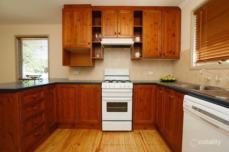 Property photo of 4 Hodge Court Morphett Vale SA 5162