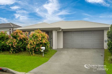 9 Mount Bowen St, Park Ridge, QLD 4125